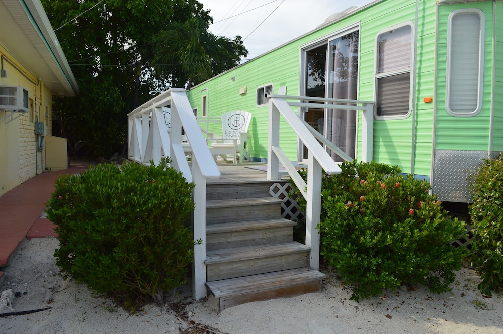 Drop Anchor - photo 14