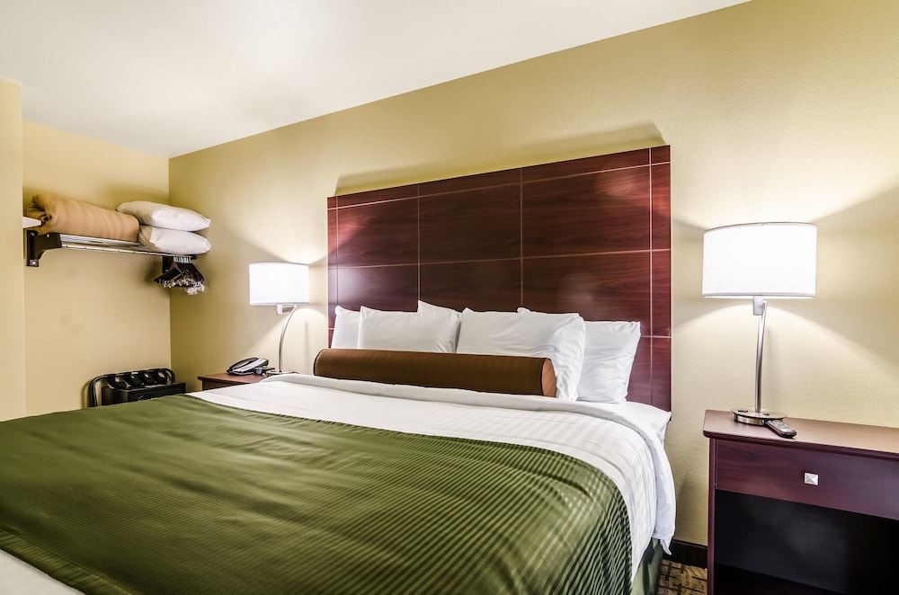 Cobblestone Inn & Suites Ord - photo 17