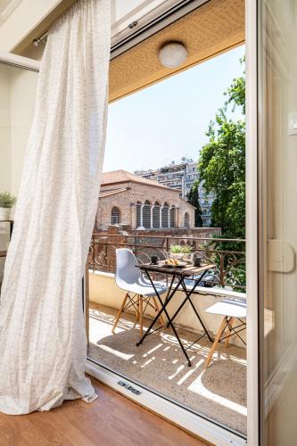 Houseloft Heritage Retreat — 4-Star Luxury Hotel in Thessaloniki, Greece