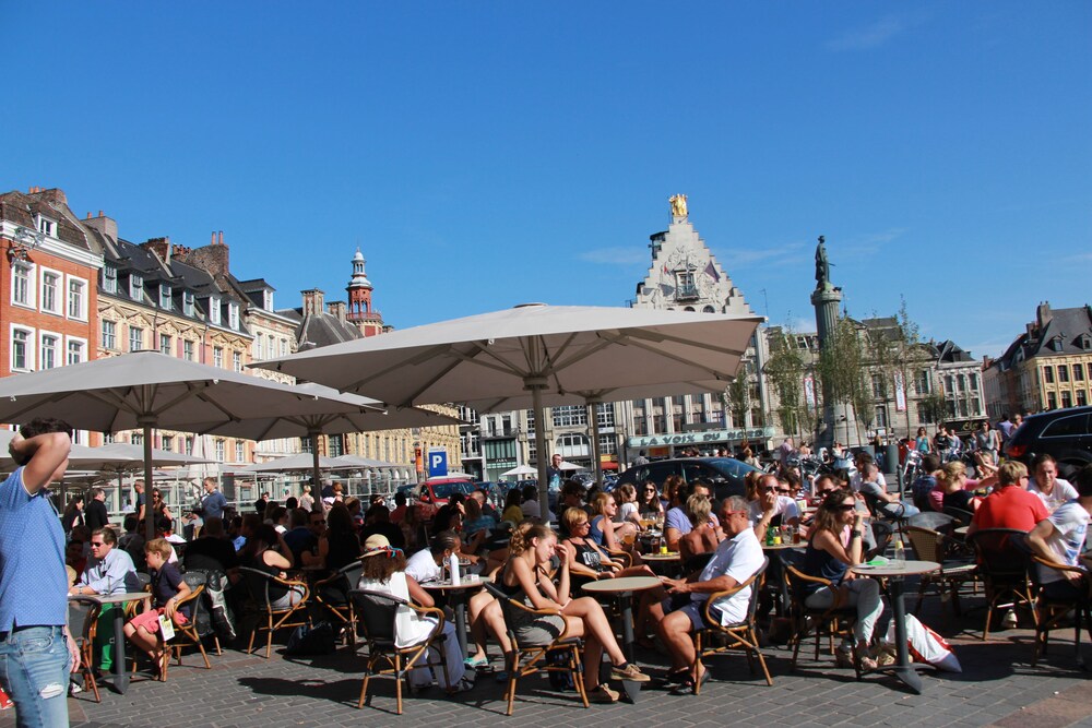 Escalille Le Royale in Lille, France