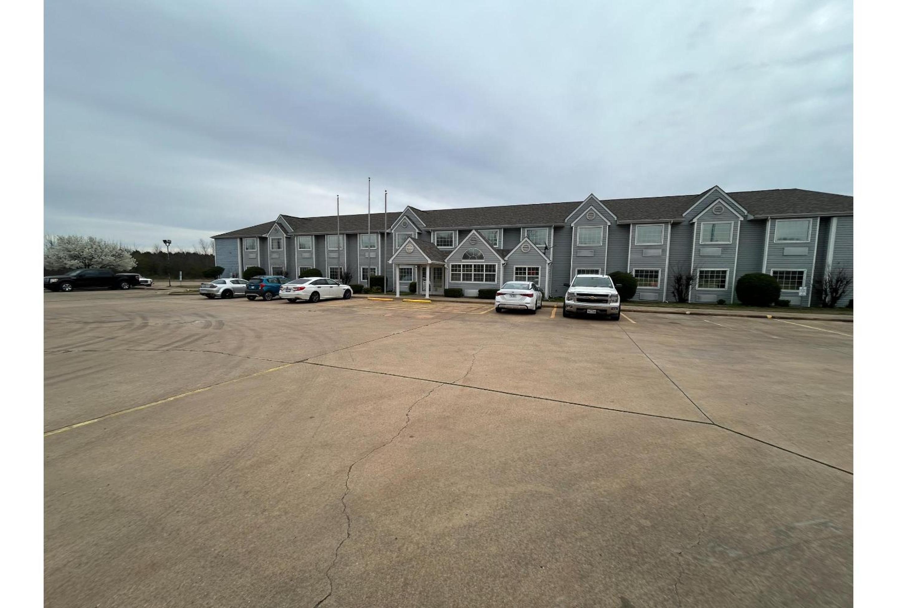 Motel 6 Idabel Ok - photo 25