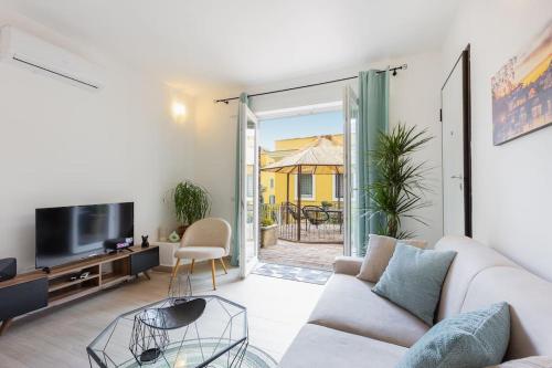 Appartamento San Pietro Vaticano — 4-Star Luxury Hotel in Rome, Italy