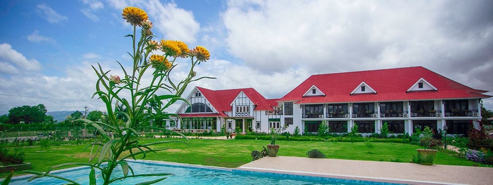 White Orchid Hotel — hotel near Heho Airport