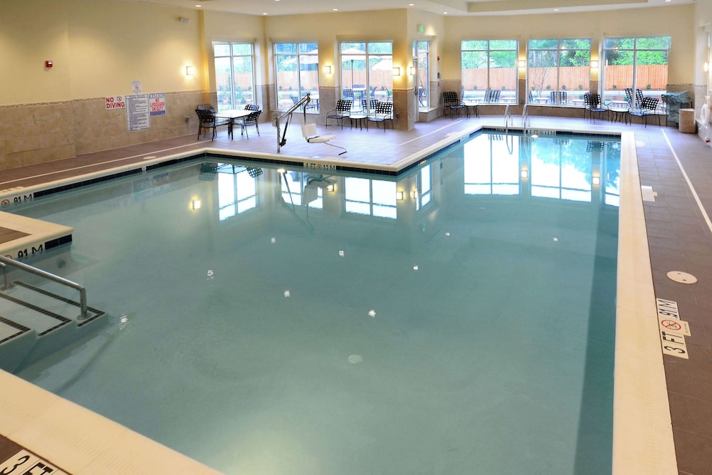 Hilton Garden Inn Greensboro Airport - photo 45