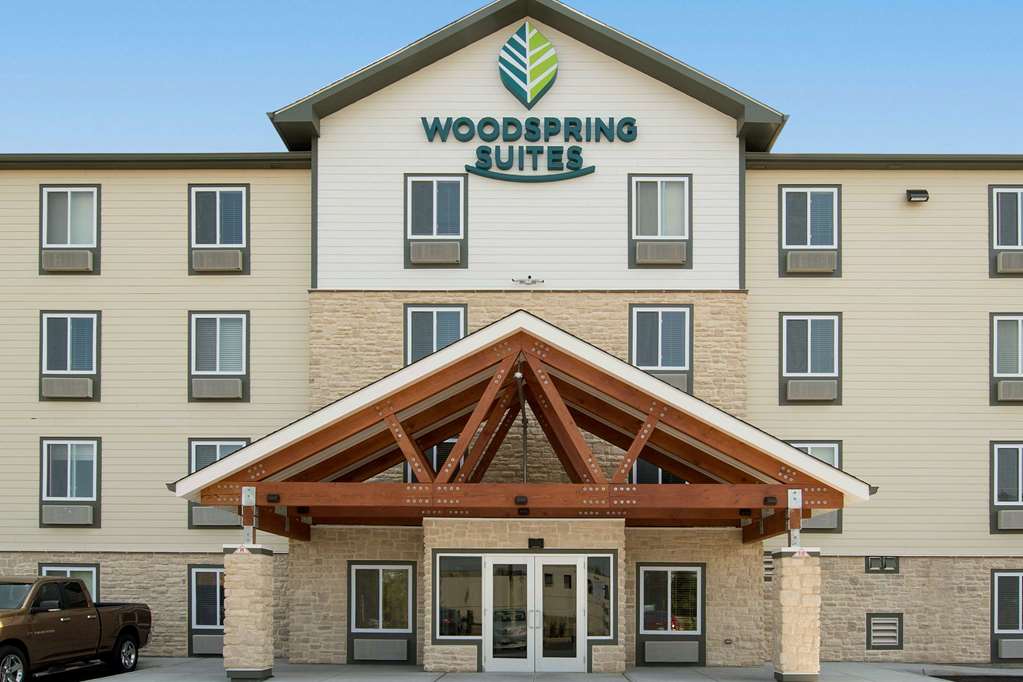 WoodSpring Suites South Plainfield - photo 2