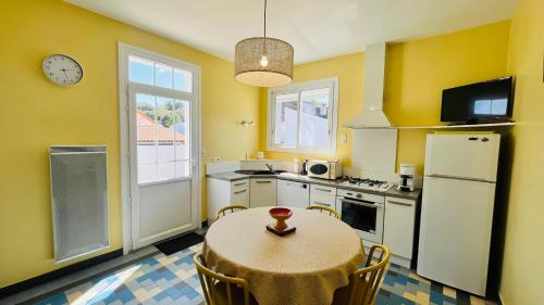 Les Alouettes centre ville et mer in Saint-Jean-De-Monts, France