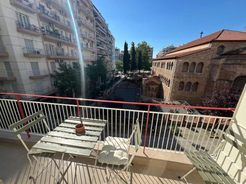 City Apartment in Thessaloniki — 4-Star Luxury Hotel in Thessaloniki, Greece