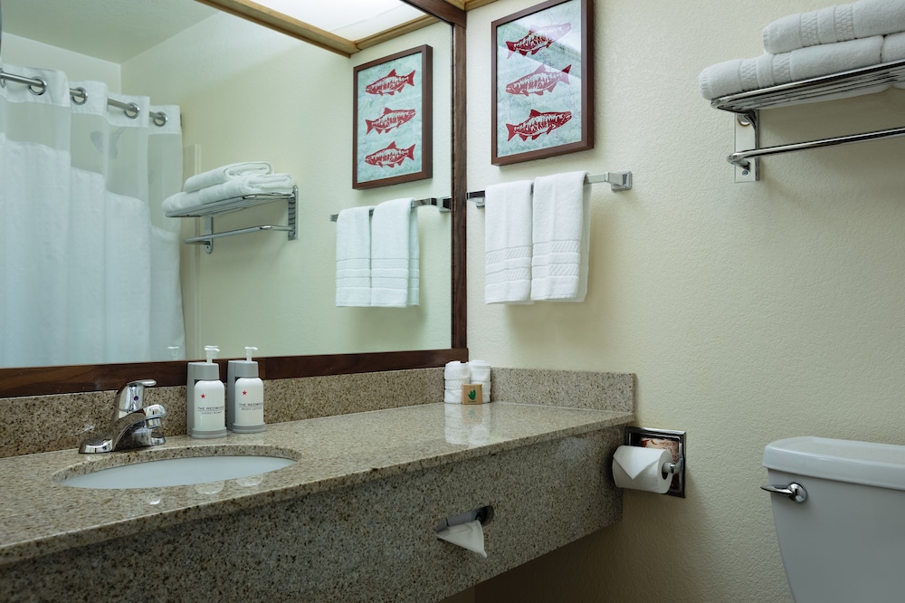 The Redwood Riverwalk A Boutique Hotel - photo 17