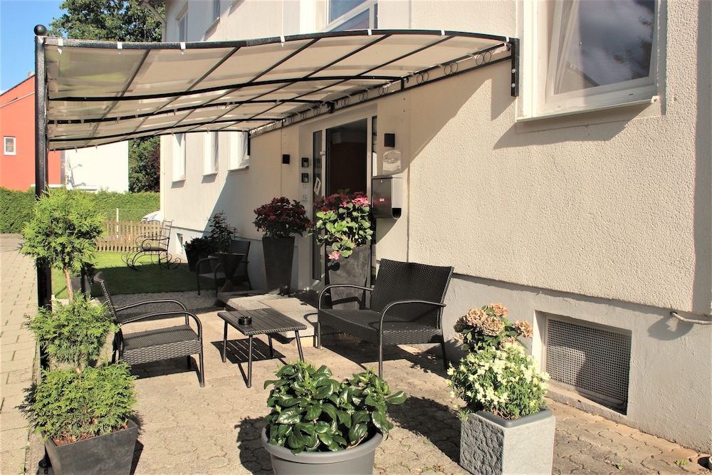 Hotel Inntal Garni — hotel in Muehldorf