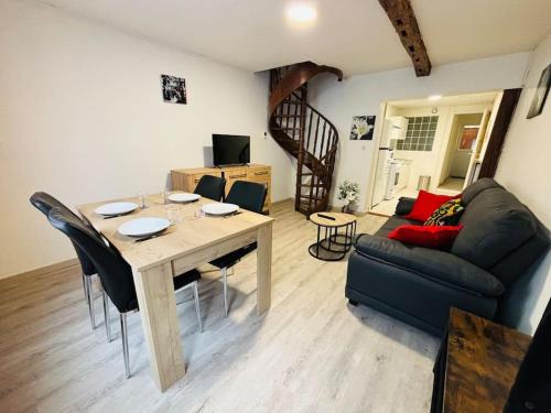 Chez Mireille sur le chemin de la baie de Somme in Abbeville, France