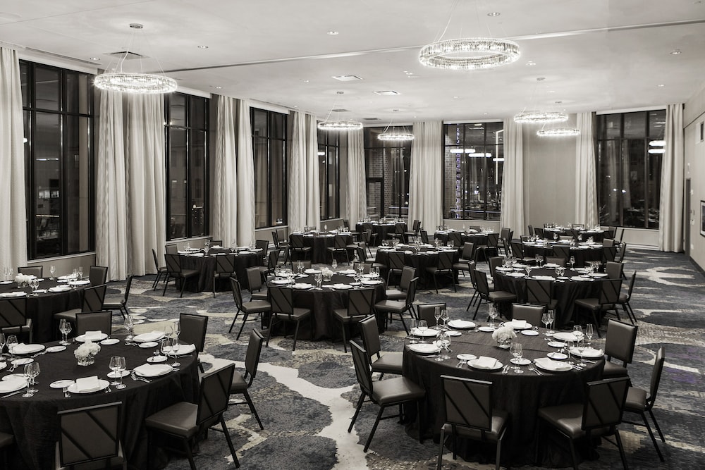 Hilton Garden Inn Minneapolis University Area - photo 38