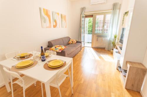 Marconi apt with Terrace 30 min from Colosseo — 4-Star Luxury Hotel in Rome, Italy
