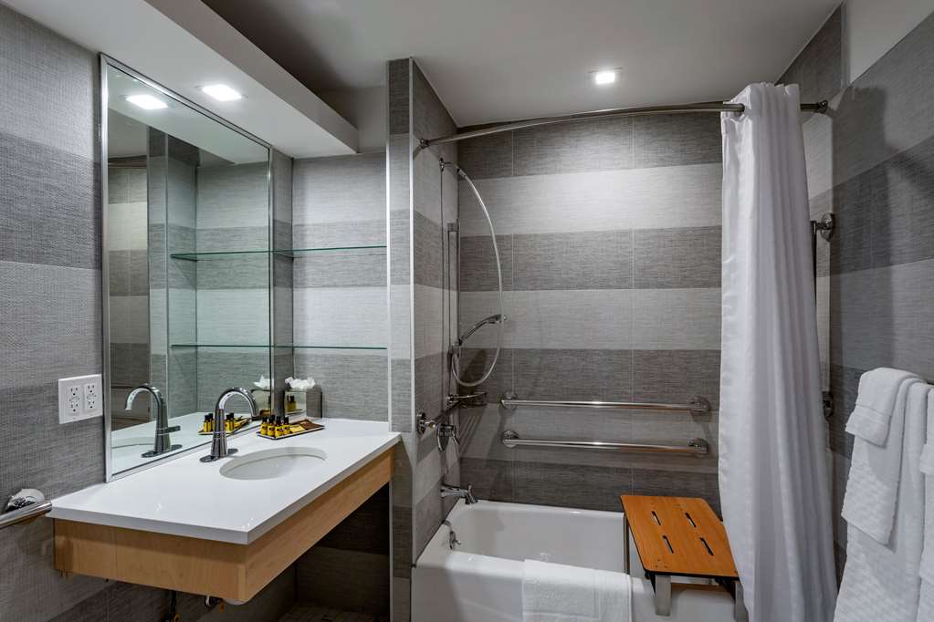Best Western Plus Soho Hotel - photo 32