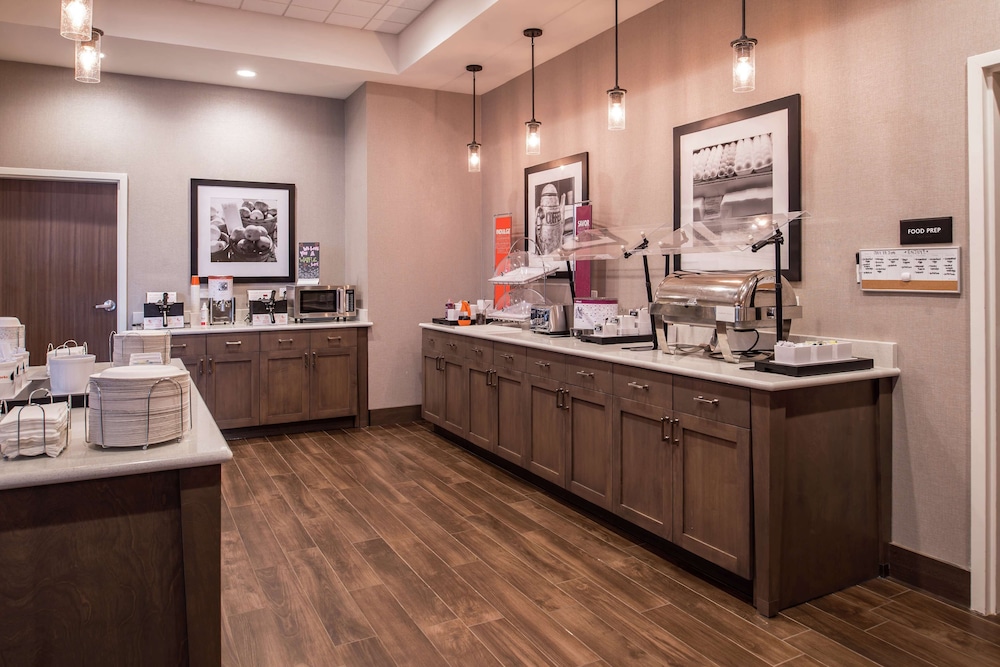 Hampton Inn Benson - photo 41