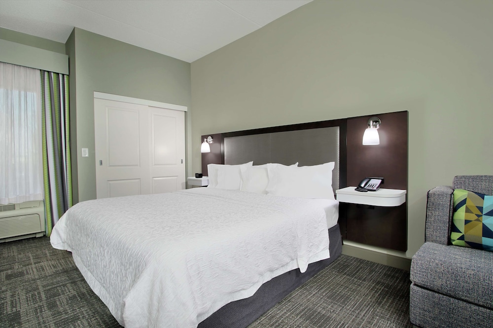 Hampton Inn Hagerstown I 81 - photo 16