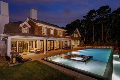 Villa Guldan Luxury with pool — 4-Star Luxury Hotel in Sag Harbor, United States
