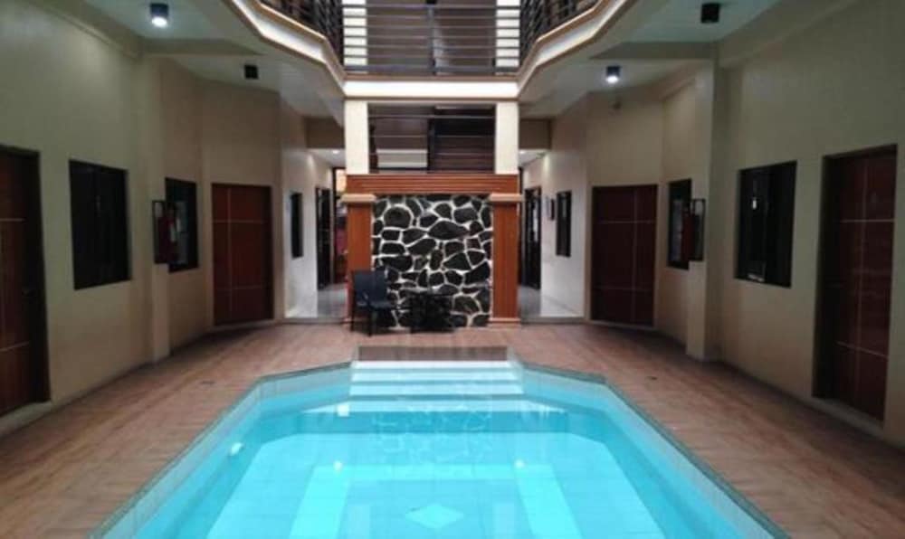 Hidden Pearl Hotel Janus Luxury Suites in Angeles City, Philippines