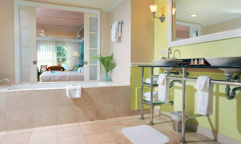 Ocean Key Resort A Noble House Resort - photo 110