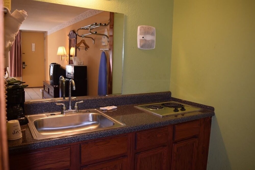 Selma Hotel - photo 16