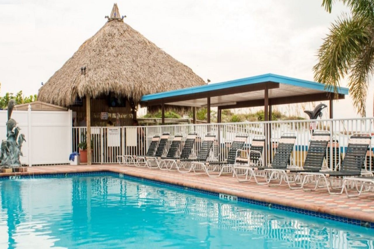 Plaza Beach Hotel Beachfront Resort in Saint Pete Beach, United States
