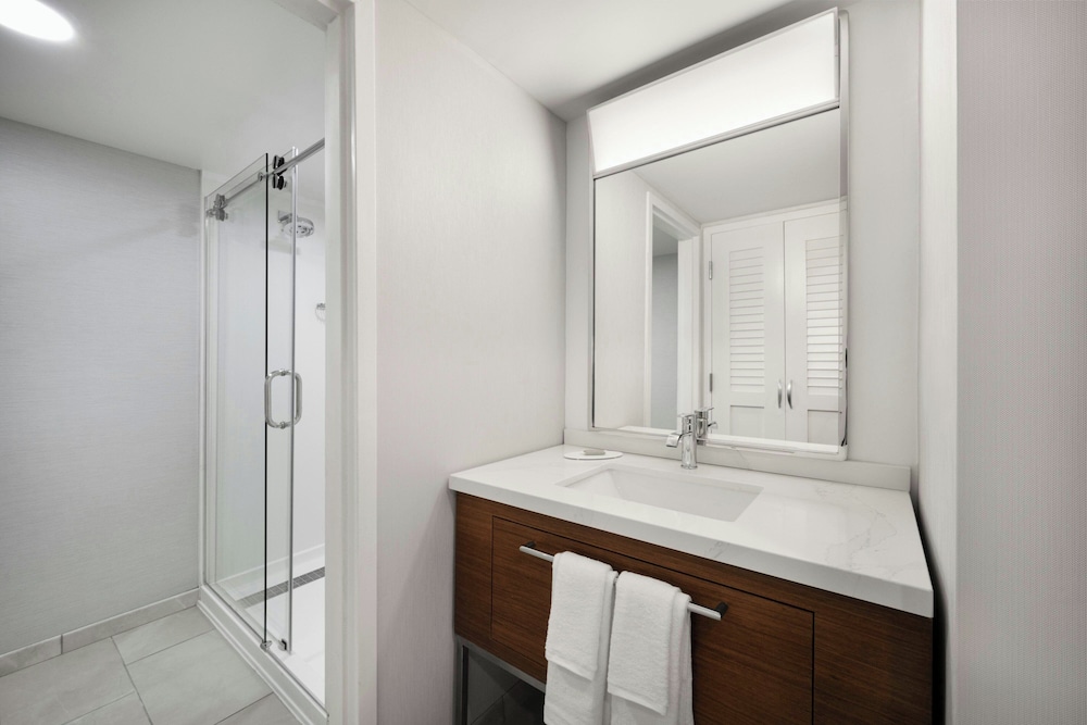 Courtyard by Marriott Mobile - photo 16