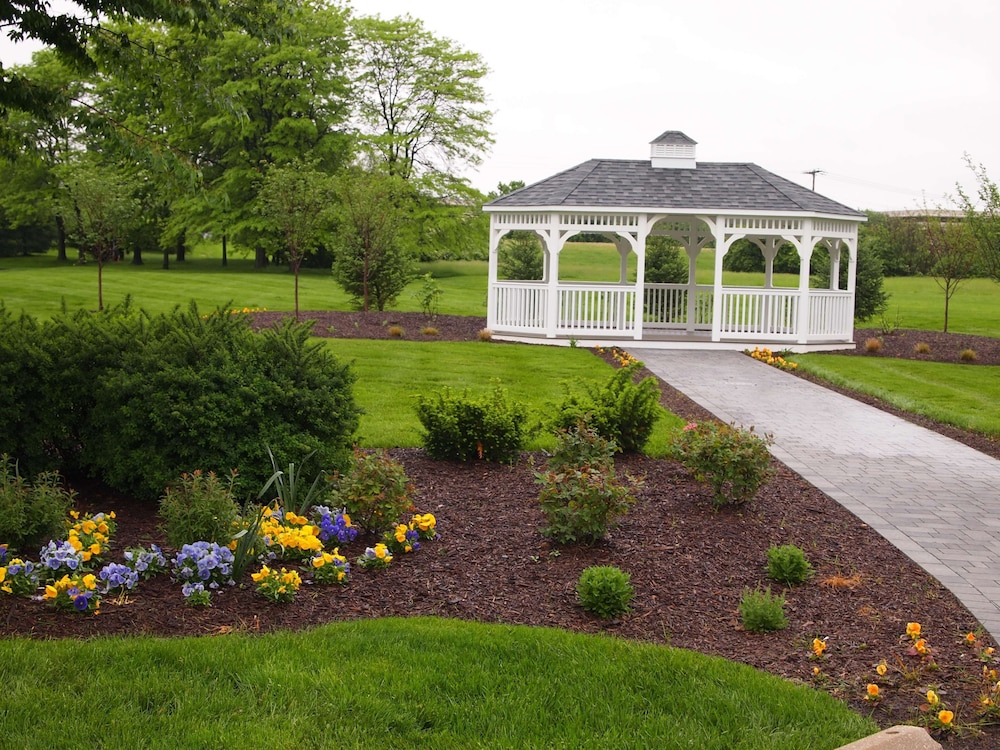 SureStay Plus Hotel by Best Western Lehigh Valley - photo 23