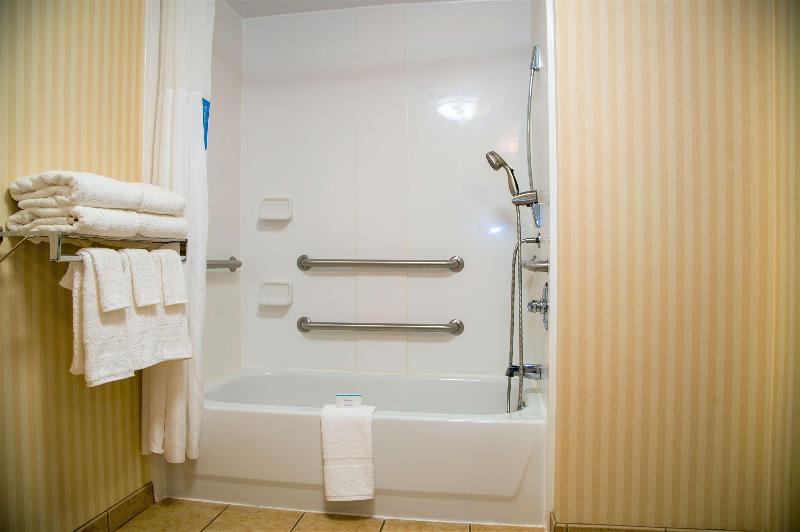 Hampton Inn Lewisburg - photo 29
