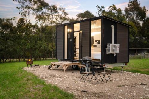 Glorious Escape by Tiny Away - carbon neutral hotel in Unknown City