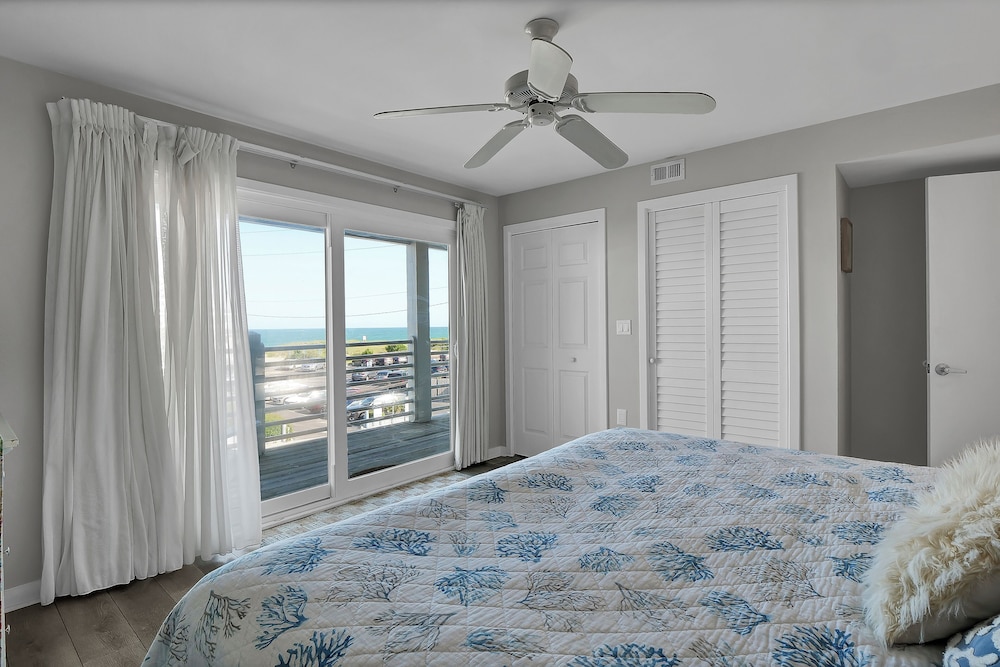 Sandpeddler Inn & Suites - photo 41