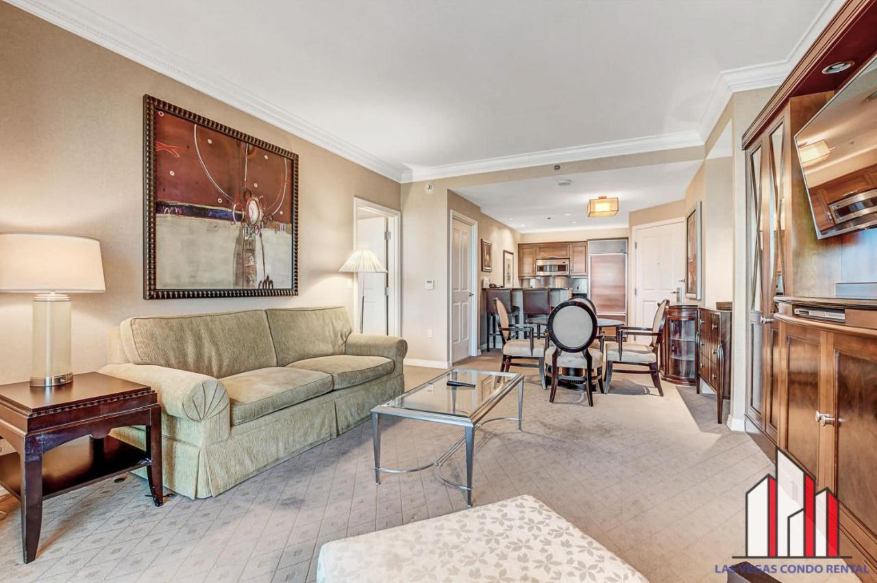 Signature 2Br3Ba balcony combo units 28 602 and 04