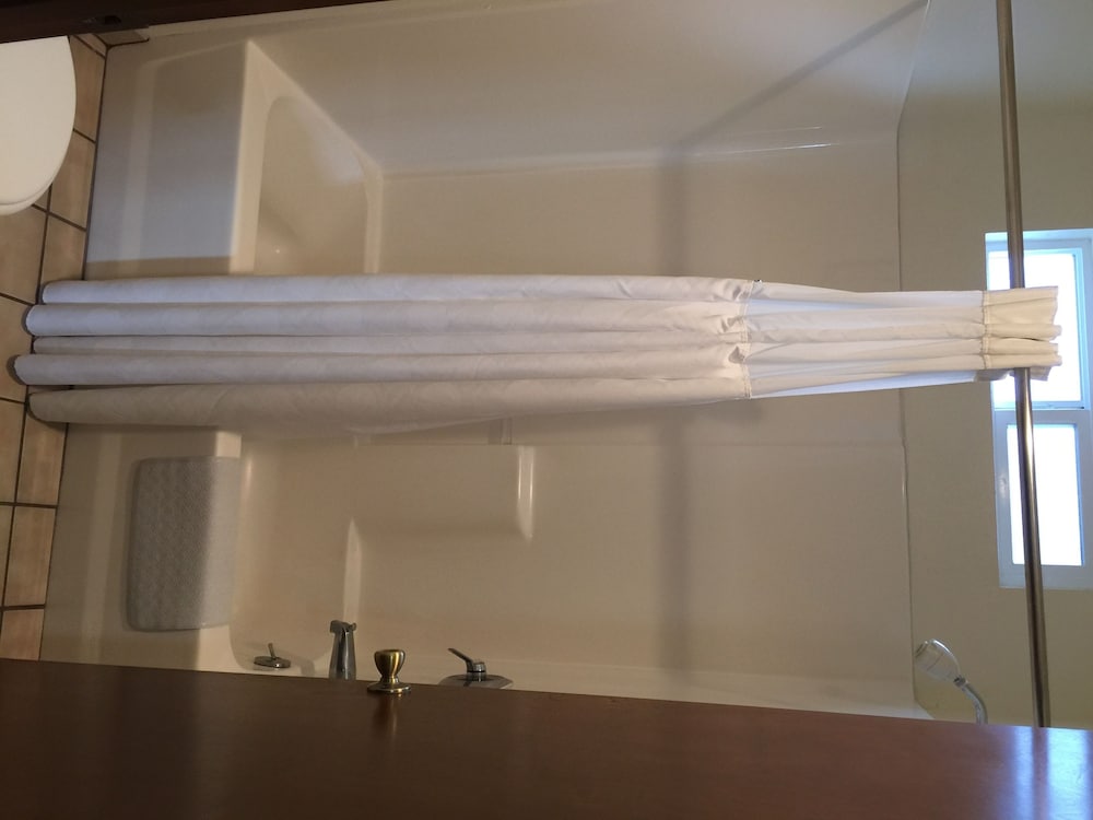 Westward Inn - photo 24