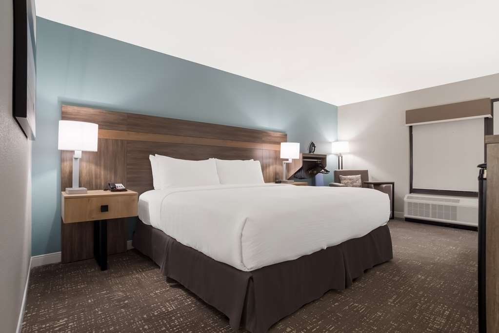 Best Western Flagship Inn - photo 12