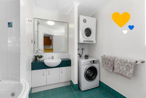 Gorgeous Apartment in Luxurious Noosa Resort — Noosaville — photo 3
