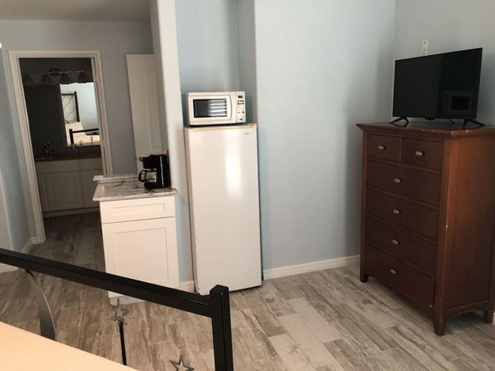 Beachgate CondoSuites and Oceanfront Resort - photo 192
