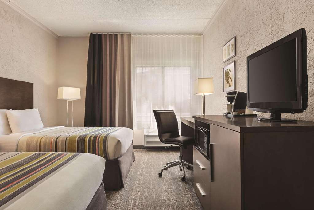 Country Inn & Suites by Radisson Mt. Pleasant Racine West WI - photo 11