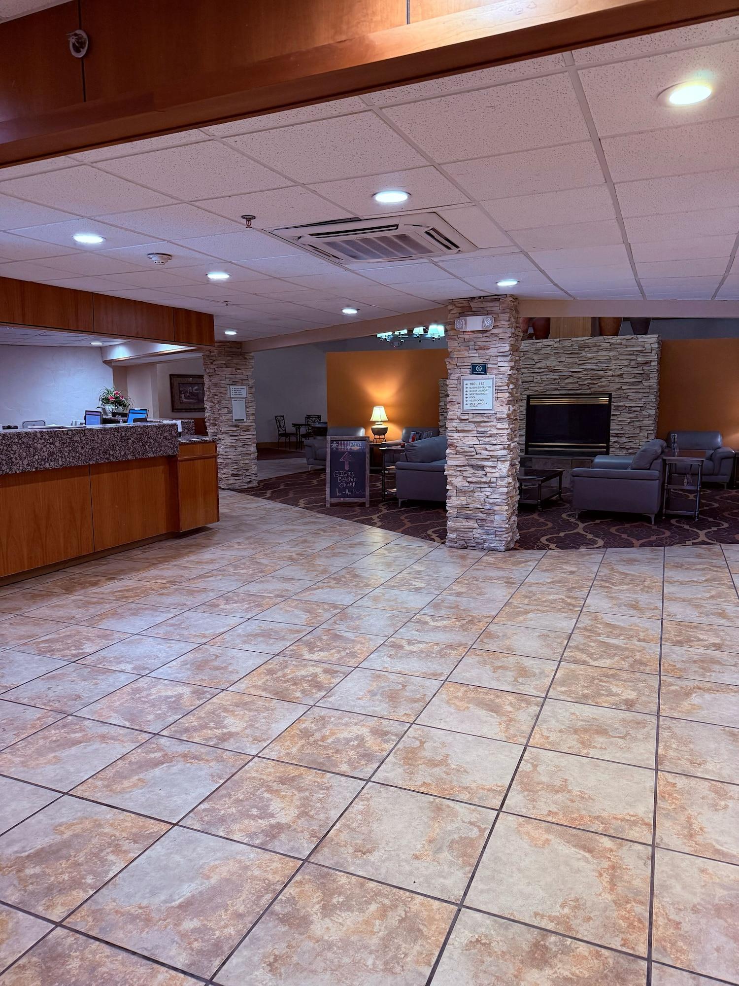 Mountain Valley Inn & Suites - photo 10