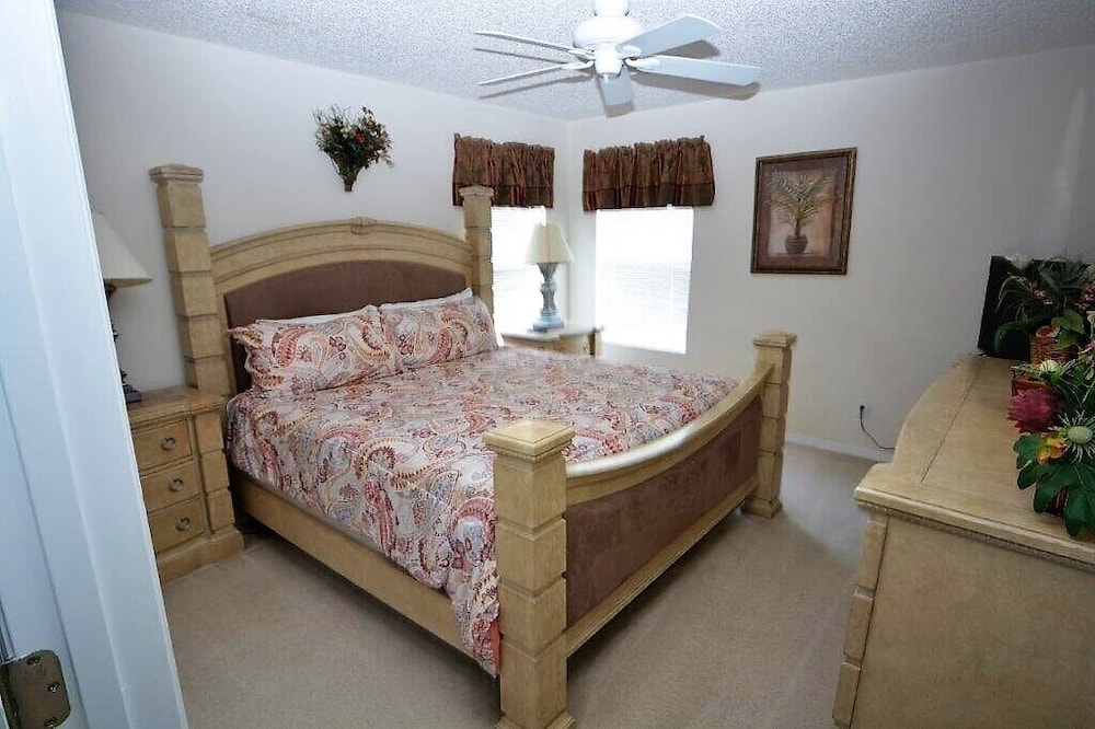 Huge 6 bed Emerald Is Resort Elite Vacation Homes - photo 7