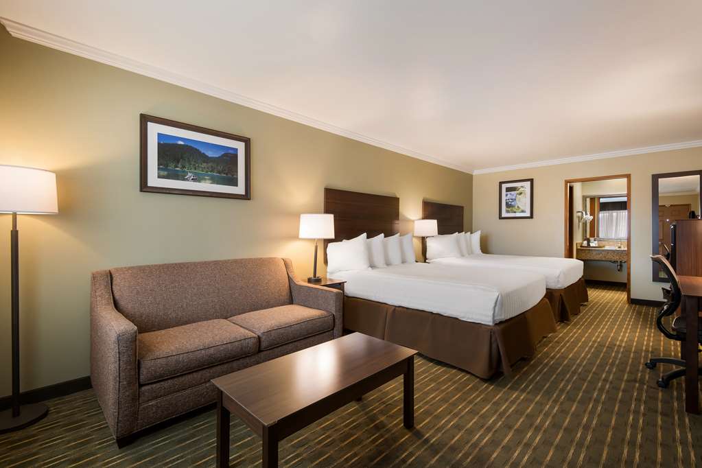 Best Western Holiday Hotel - photo 5