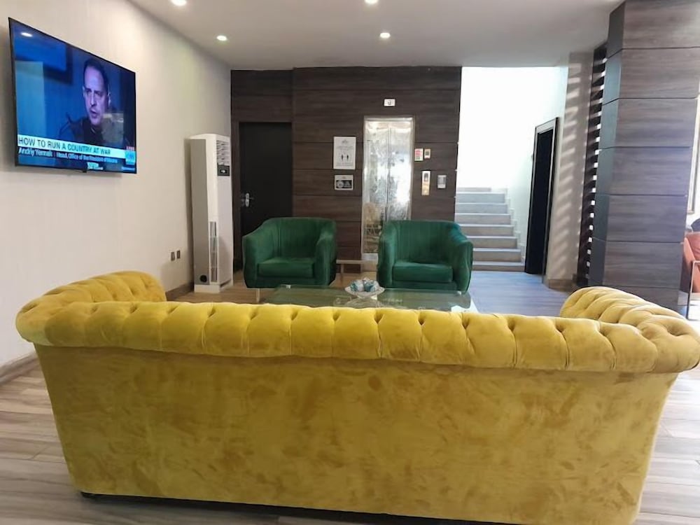 House 516 Hotel - last minute hotel in Abuja