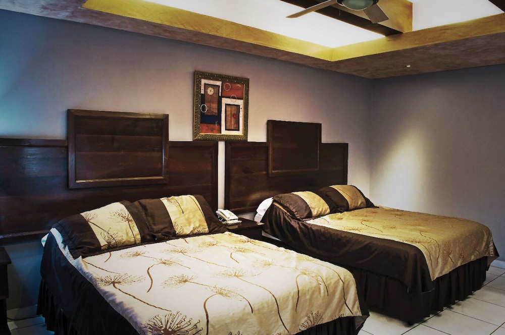Hotel Elvir — Santa Rosa De Copan — photo 4