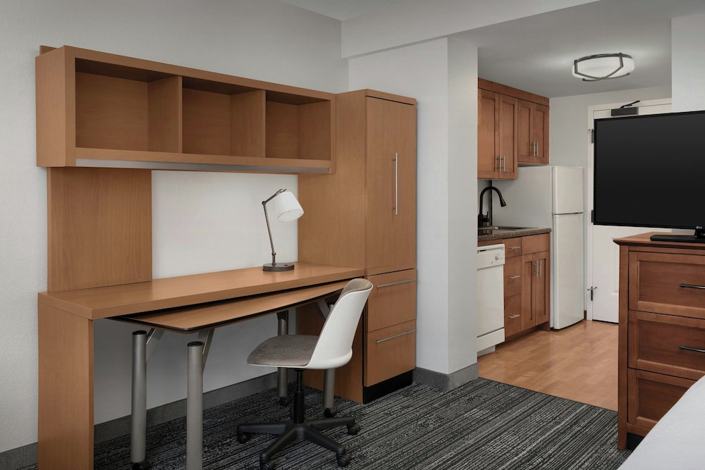 TownePlace Suites by Marriott Suffolk Chesapeake - photo 8