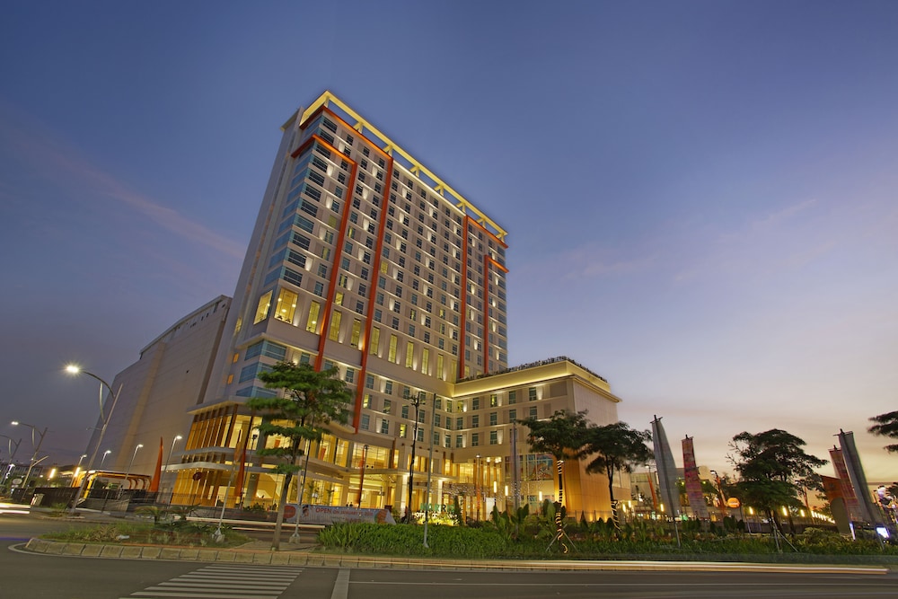 HARRIS Hotel & Conventions Bekasi in Bekasi, Indonesia