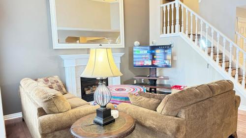 The Ridge Escape 3BR Deluxe Stay in Calgary, Canada