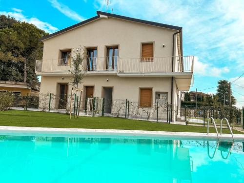 Borgo del Lago — 4-Star Luxury Hotel in Castellaro, Italy