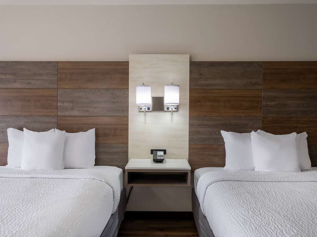 Days Inn by Wyndham Clemson - photo 12