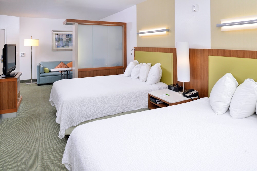 SpringHill Suites by Marriott Kingman Route 66 - photo 16
