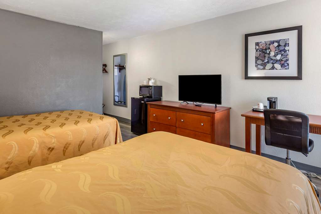 Quality Inn Fayetteville near Fort Bragg - photo 15