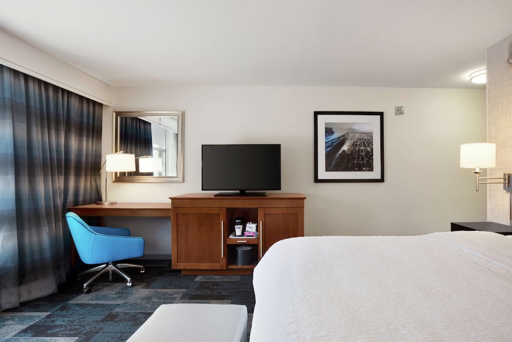 Hampton Inn & Suites Rosemont Chicago O'Hare - photo 15