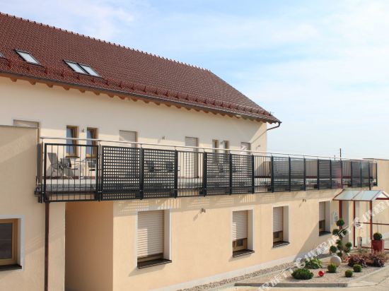 Landhotel Winter - carbon neutral hotel in Affing