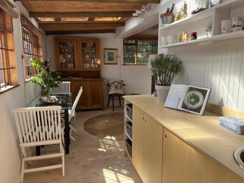 Treetops Cottage